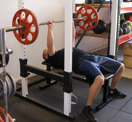 close grip  bench press exercise videos