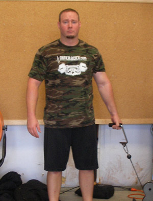 One-arm cross body cable curls