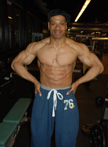 An Effective 4 Week Massive Chest Building Workout