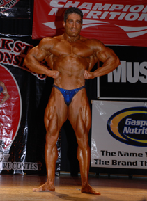 Pec-Poking Pain From This Chest Training Technique