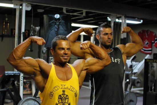 Keys To Build A Thick Muscular Armour Plated Chest