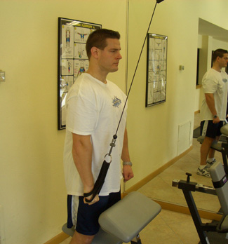 One arm tricep pushdown with cable