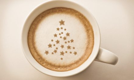 How to Make a Christmas Detox Latte