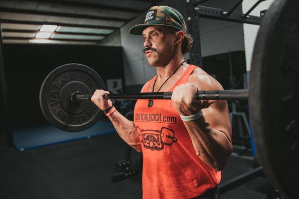 The Only 5 Barbell Exercises You Need to Build Muscle Mass